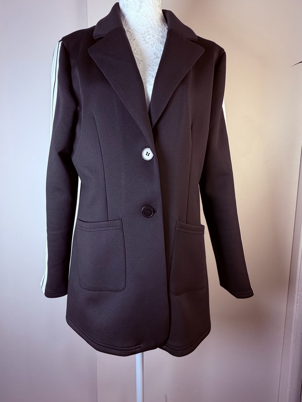 Tailored Black Blazer with Contrast White Sleeve Stripes